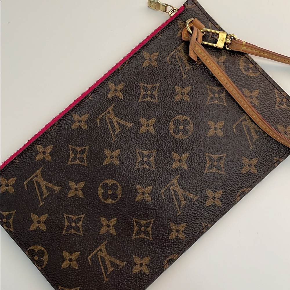 Louis Vuitton Neverfull GM Pochette